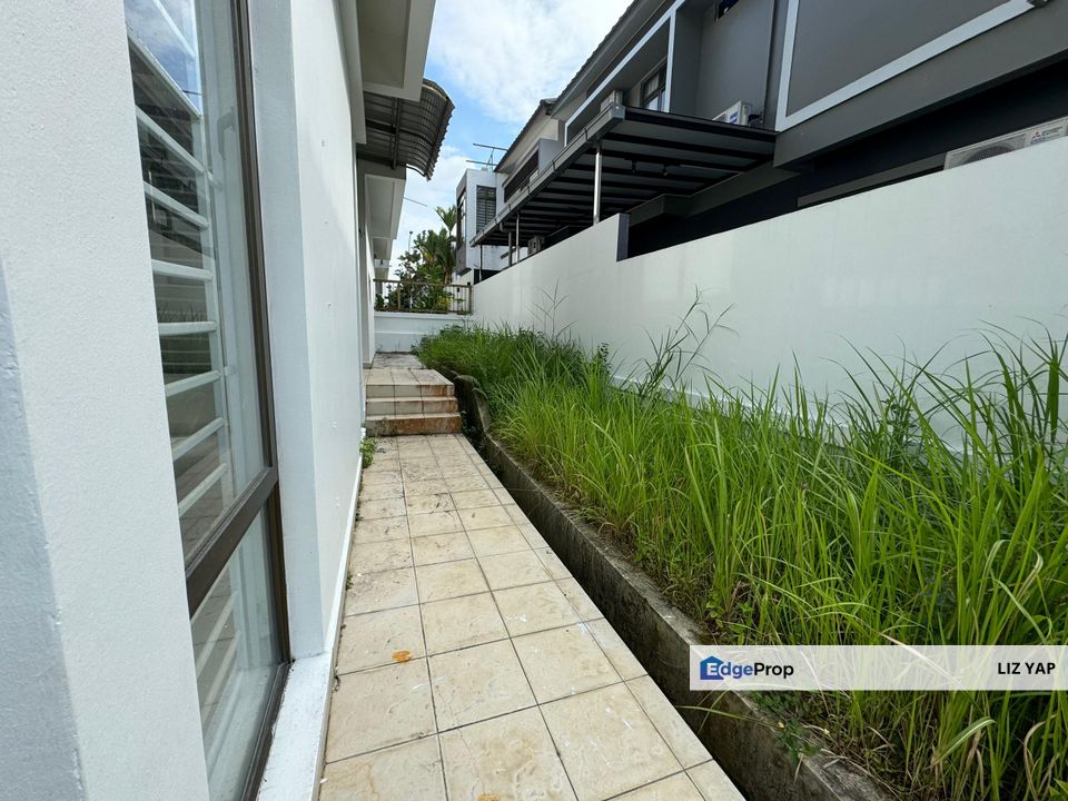 Double Storey Cluster House in Setia Tropika 9, Johor, Setia Tropika