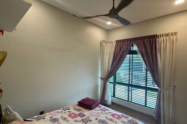 WaterEdge Residences