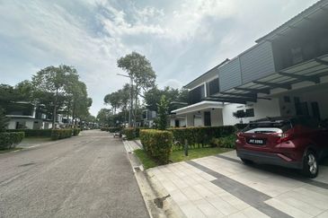 WaterEdge Residences