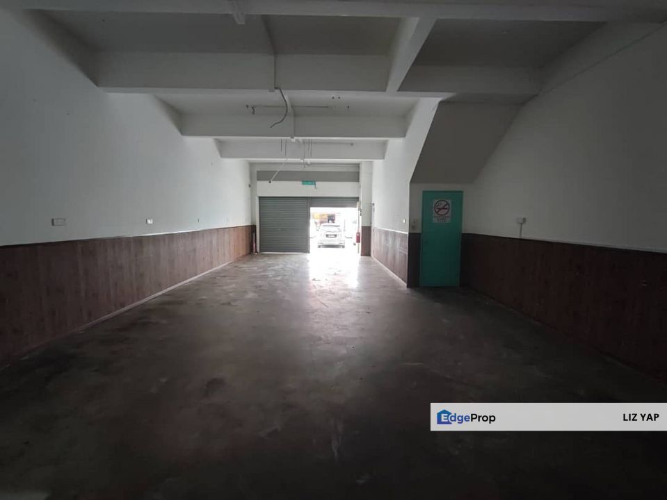 Double storey shoplot in Jalan Kenaga 29 Indahpura Kulai, Johor, Kulai