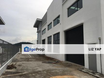 1.5 half storey Semi-D in Setia Business Park 1, Johor, Gelang Patah