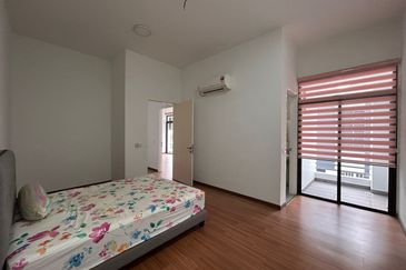 Garden Villas @ Taman Bukit Indah