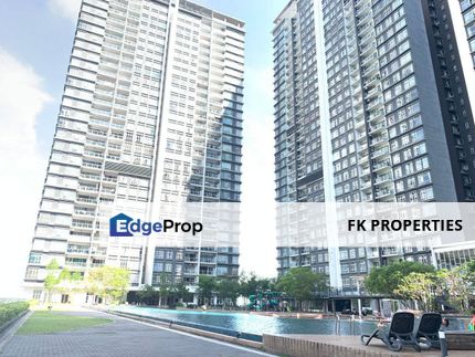 CORNER UNIT, POOL VIEW - DAMANSARA FORESTA, Selangor, Bandar Sri Damansara