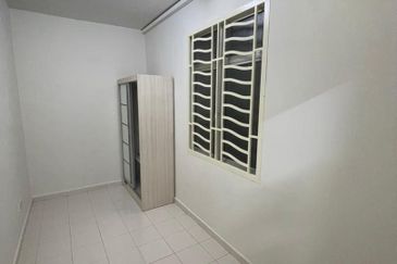 Villa Krystal, Bandar Selesa Jaya