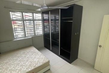 Villa Krystal, Bandar Selesa Jaya