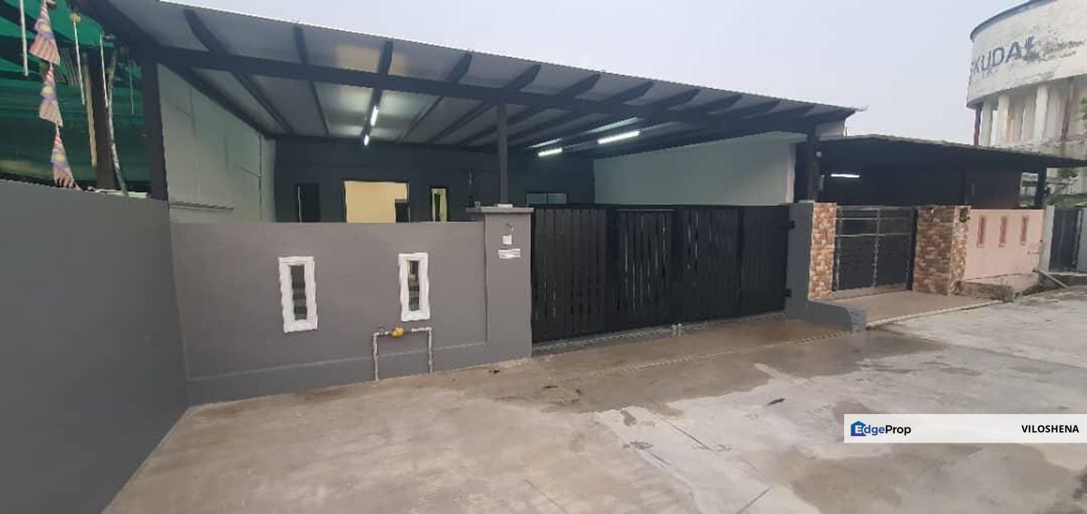 Renovated Single Storey at Tmn Nesa, Skudai, Johor, Skudai