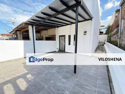 DOUBLE STOREY LOW COST END LOT AT TMN NORA, ULU TIRAM, Johor, Ulu Tiram