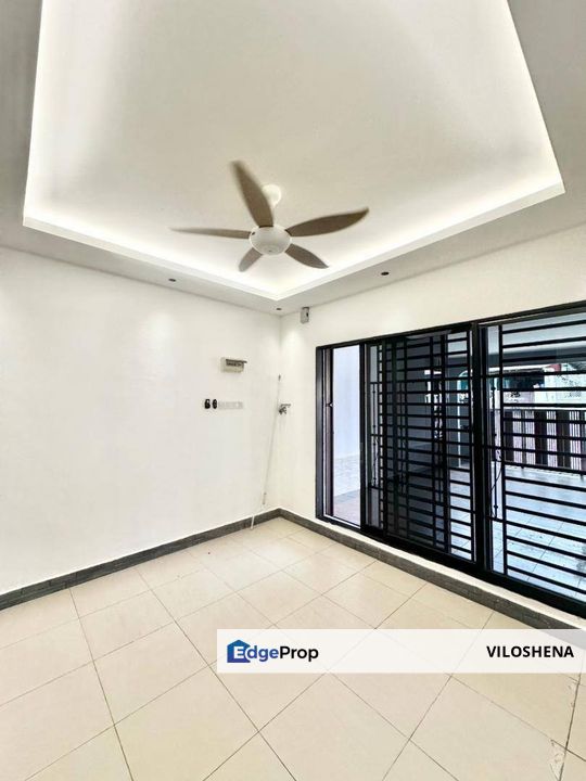 Single Storey Terrace End Lot at Kulai Jaya, Johor, Kulai