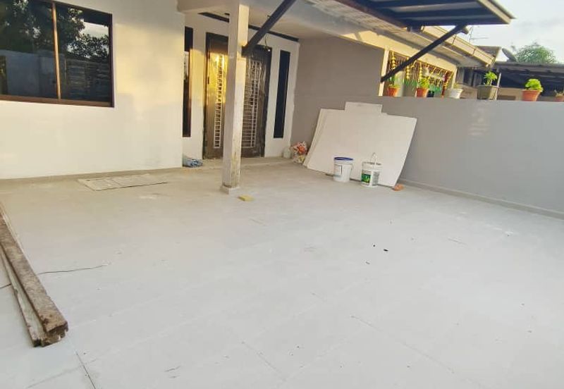 Taman Maju Jaya, Ulu Tiram