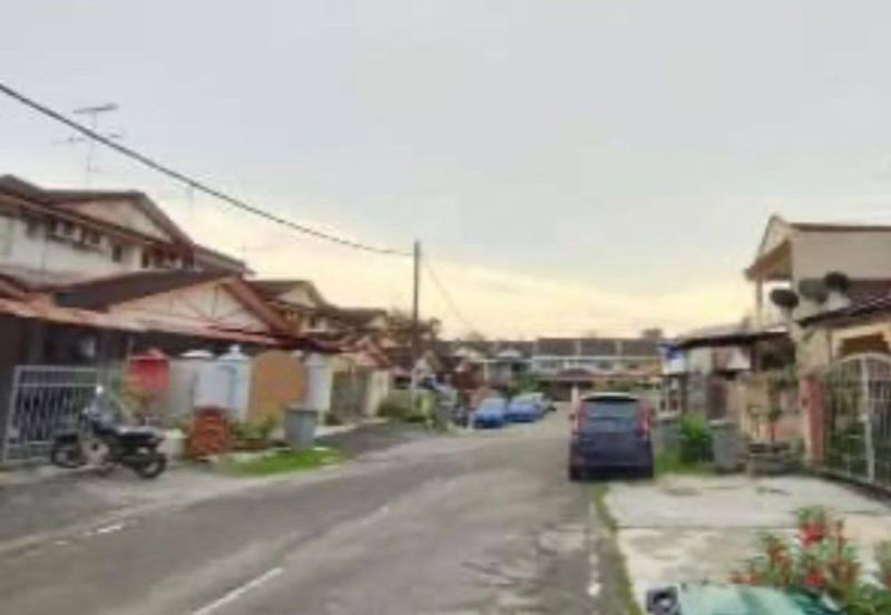 Taman Maju Jaya, Ulu Tiram