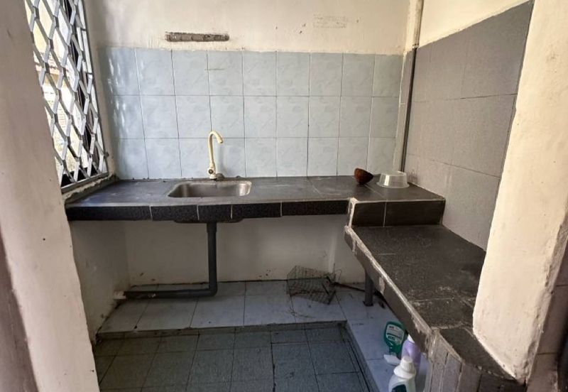 Bandar Baru Seri Alam