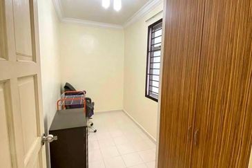 Villa Krystal, Bandar Selesa Jaya