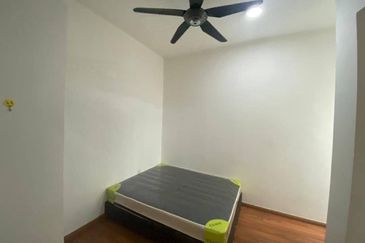 Nusa Heights (Nusa Puncak)