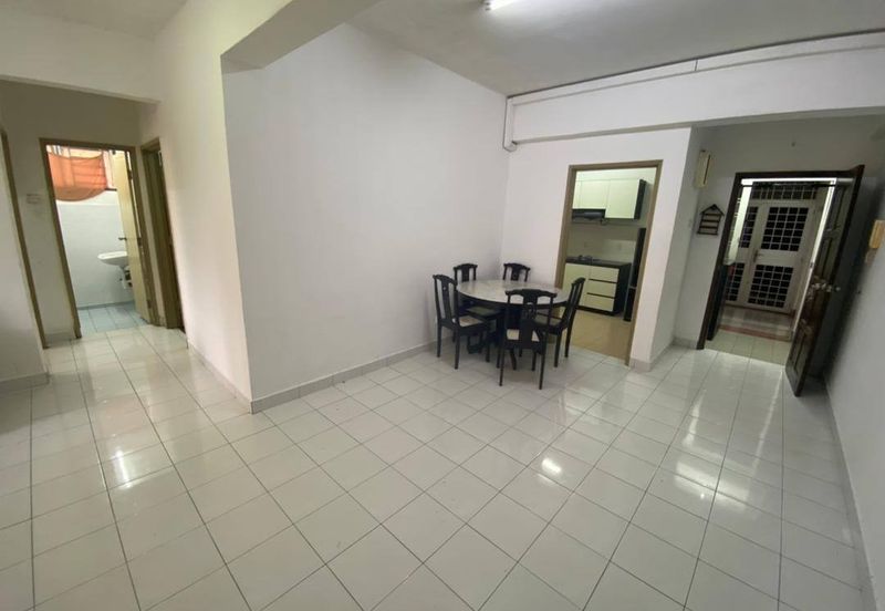 Pangsapuri Persiaran Tanjung