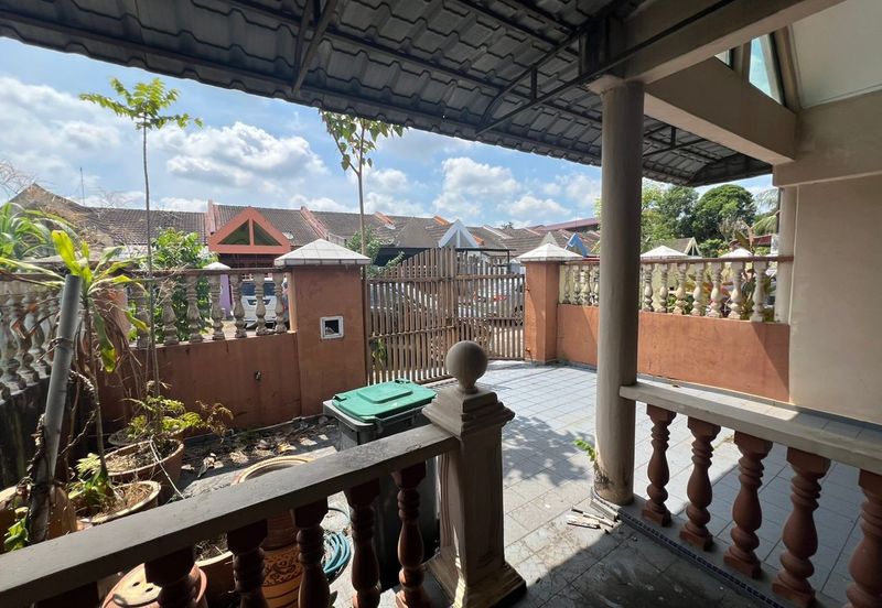 Bandar Baru Seri Alam