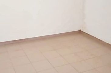 Flat Taman Ungku Tun Aminah