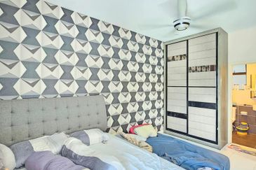 Seri Austin Luxury Apartment