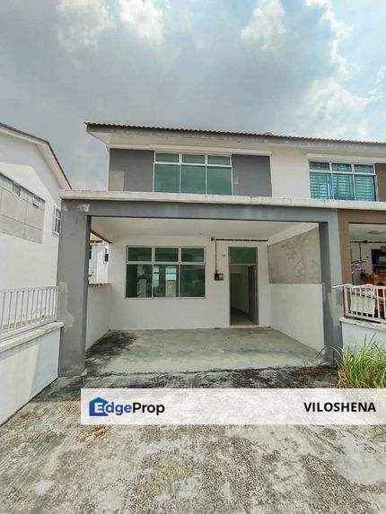 Double Storey at Tmn Pulai Mutiara ( Camellia ) Endlot , Johor, Kangkar Pulai