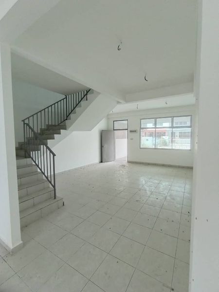 Double Storey at Tmn Pulai Mutiara ( Camellia ) Endlot , Johor, Kangkar Pulai