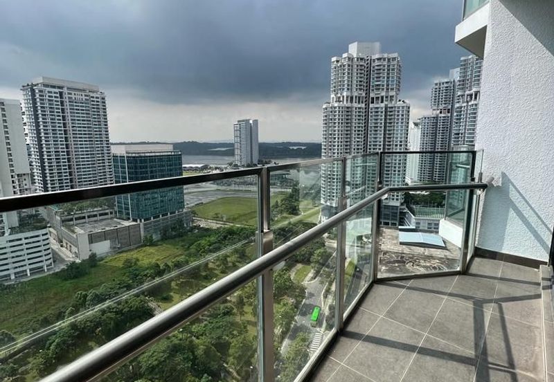 Almas @ Puteri Harbour