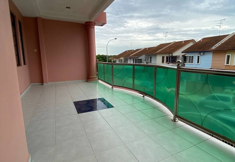 Bandar Baru Seri Alam