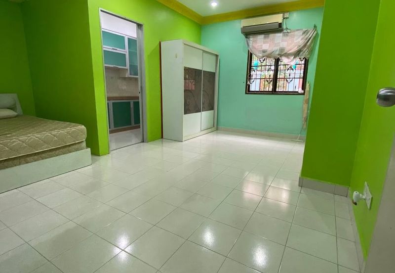 Bandar Baru Seri Alam