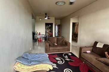 Villa Krystal, Bandar Selesa Jaya