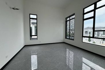 Double Storey Semi D at Alocasia @ Setia Tropika, JB