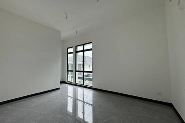 Double Storey Semi D at Alocasia @ Setia Tropika, JB