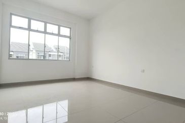 Double Storey Semi D at Alocasia @ Setia Tropika, JB