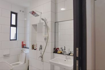 Hevea Elmina Gardens