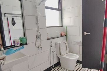 Hevea Elmina Gardens