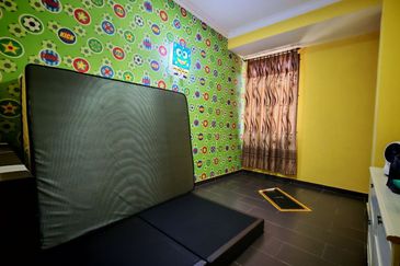 Putra Indah Condominium