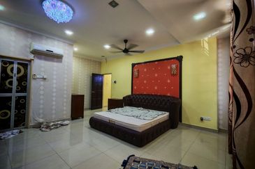 Putra Indah Condominium