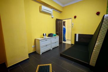 Putra Indah Condominium