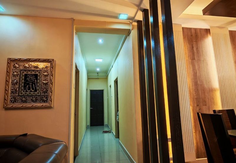 Putra Indah Condominium