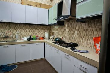 Putra Indah Condominium