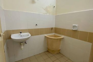 BANDAR AMANJAYA (KEMBOJA)