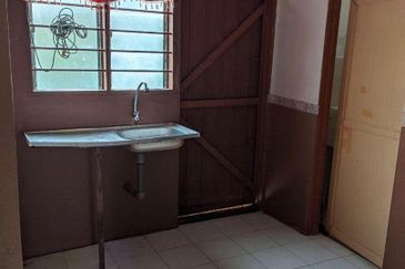 TAMAN PUTERI LAGENDA