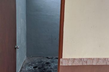 TAMAN PUTERI LAGENDA