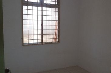 BANDAR AMANJAYA (ZON ANGGERIK)