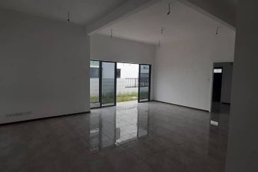 Landed Semi D Bukit Bayan (Sierra) for Sales