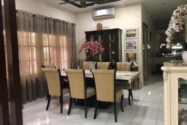 [FREEHOLD][FULLY RENOVATED][END LOT] Exora Denai Alam