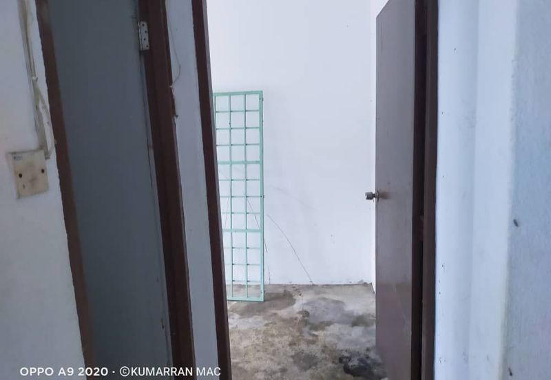 Non Bumi Semi D at Taman Damai, Padang Serai For Sale