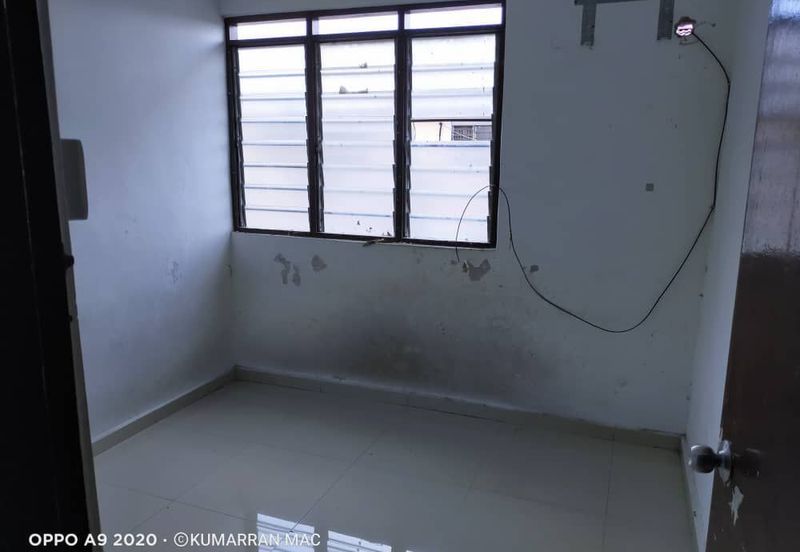 Non Bumi Semi D at Taman Damai, Padang Serai For Sale