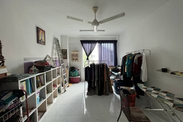 GATED & GUARDED Taman Penaga Bungalow BANGLO at Changlun, Kedah For Sale