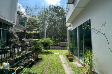 GATED & GUARDED Taman Penaga Bungalow BANGLO at Changlun, Kedah For Sale