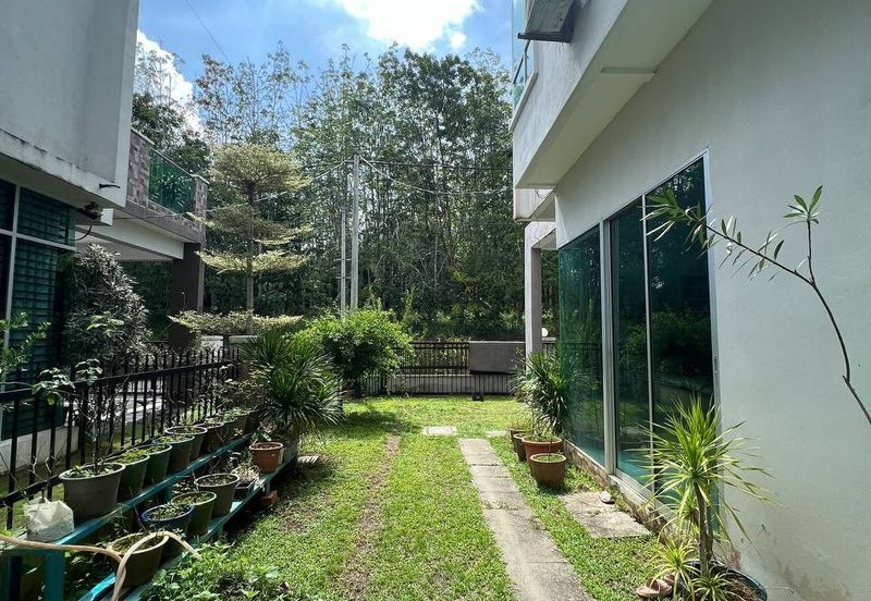 GATED & GUARDED Taman Penaga Bungalow BANGLO at Changlun, Kedah For Sale