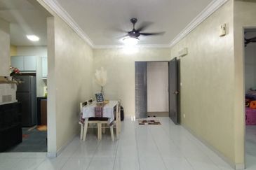 Residensi Laguna Biru 2