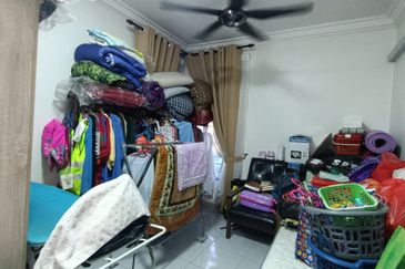 Residensi Laguna Biru 2